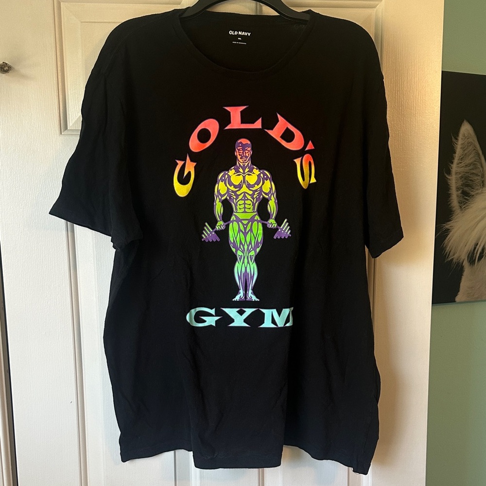 Old Navy Black Gold's Gym Graphic Tee